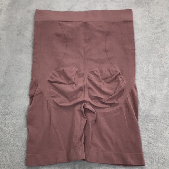 Rhonda Shear High Waist Smoothing Long Leg Panty 1X  NWOT - Picture 4 of 4